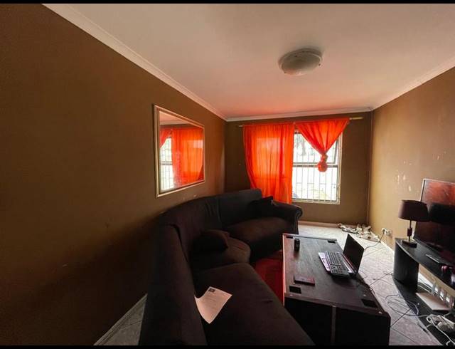 2 BEDROOM HOUSE FOR SALE IN OTTERY